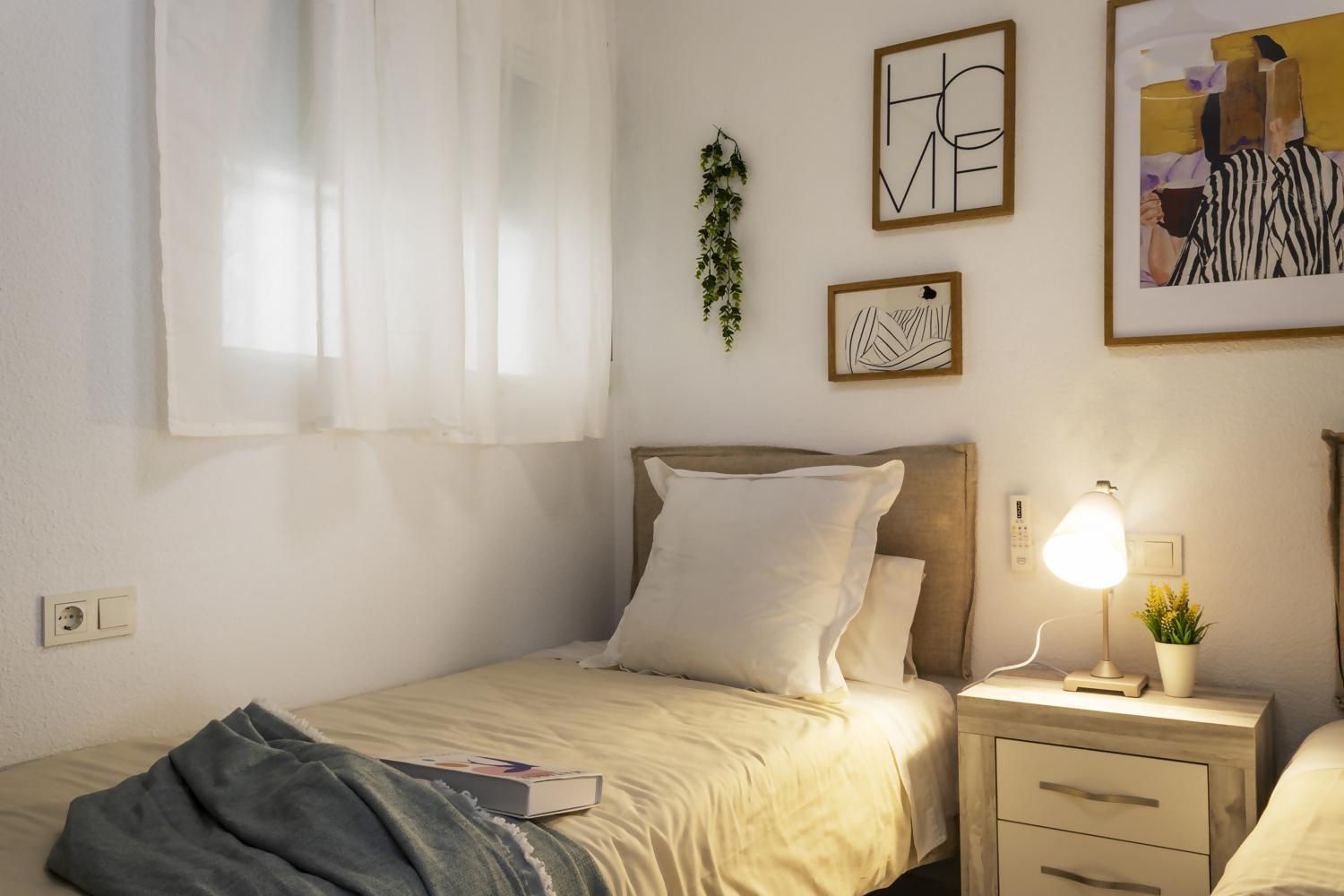 Apartamento Pink Azure Torrevieja Esterno foto