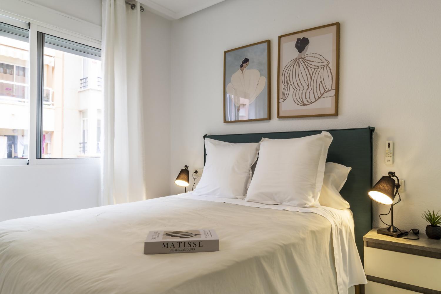 Apartamento Pink Azure Torrevieja Esterno foto